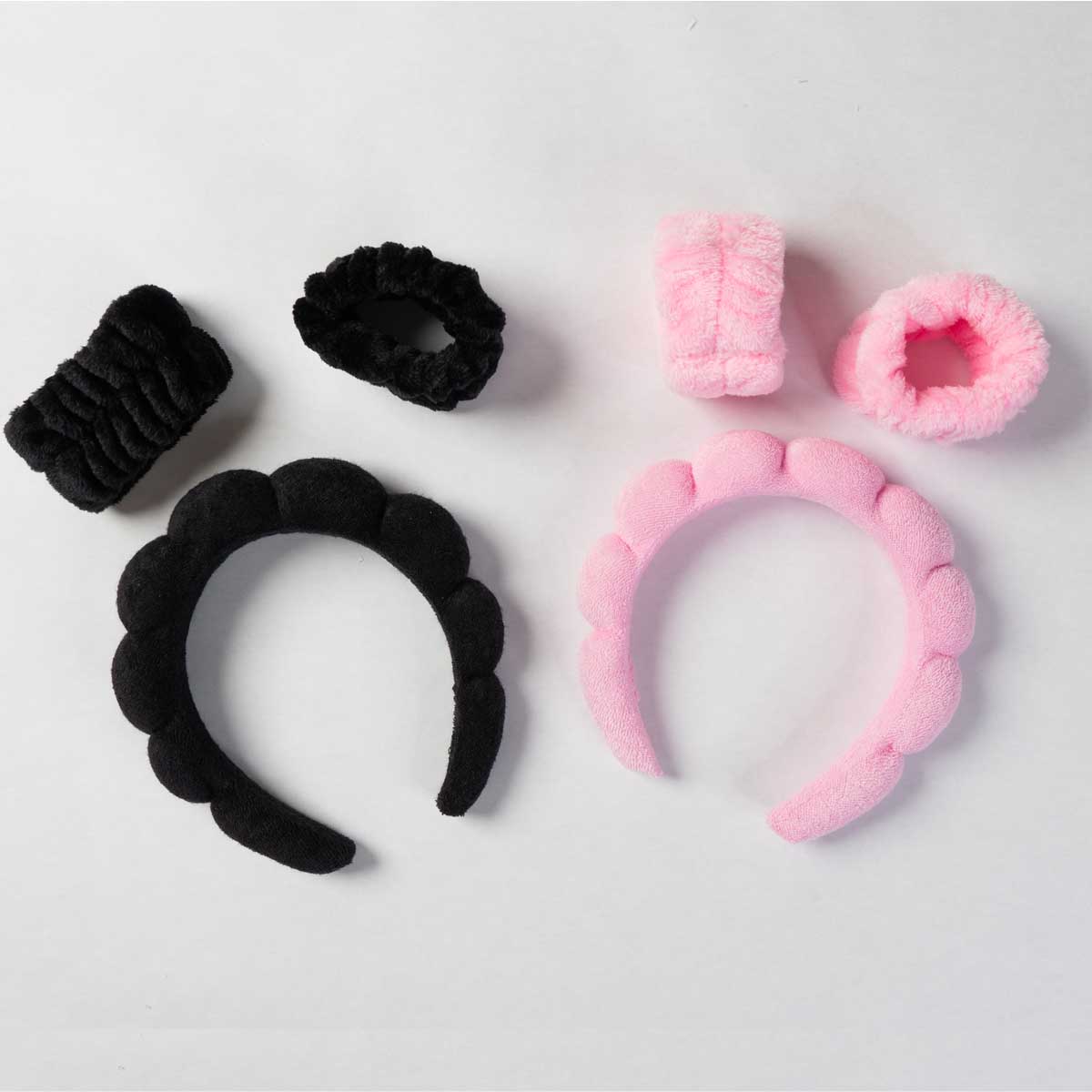 ARIA BEAUTY
Headband & Wristband Beauty Set in Pastel Pink