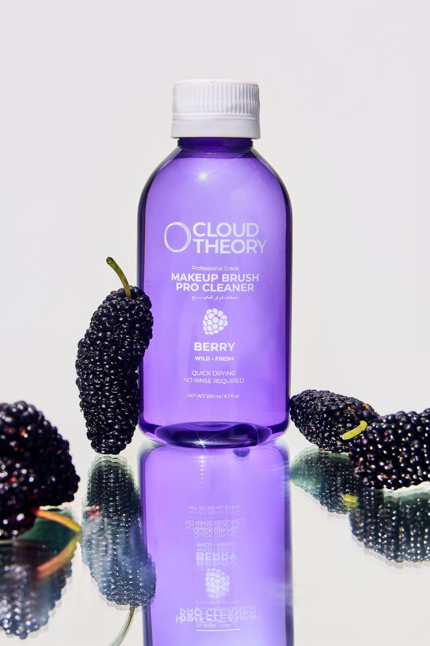 Cloud Theory Brush Cleaner - Berry - 200ml