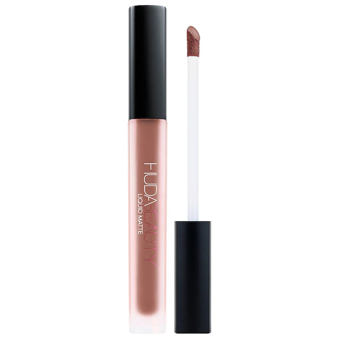 HUDA BEAUTY
Liquid Matte Ultra-Comfort Transfer-proof Lipstick Trendsetter - brown nude