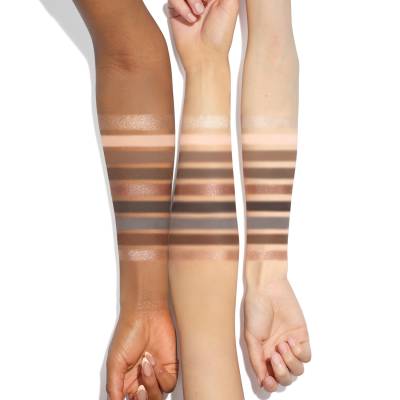 Charlotte Tilbury Charlotte's Palette of Beautifying Eye Trends Super Neutral 9g