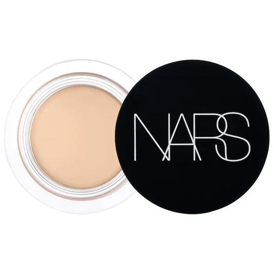 NARS 
Soft Matte Complete Full Coverage Longwear Concealer Custard - M1 - Medium with neutral undertones