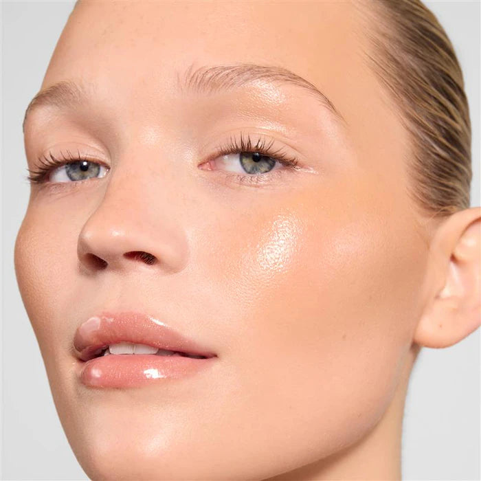 Sephora Favorites
Gleamy Dreamy Makeup Value Set