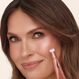 CHARLOTTE TILBURY
Charlotte's Mini Viral Beauty Icons