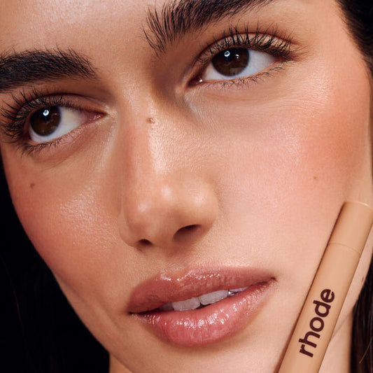 Rhode peptide lip shape in Lift Soft pink neutral