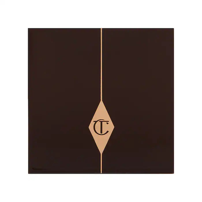 Charlotte Tilbury
Luxury Eyeshadow Palette Color: Pillow Talk Dreams - pearlescent rose, matte dusty rose, matte berry brown, shimmering rosebud