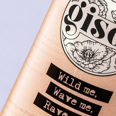 GISOU
Propolis Infused Texturizing Wave Spray 150ml