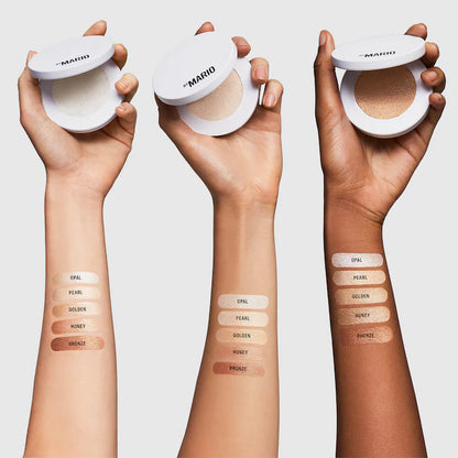MAKEUP BY MARIO 
Soft Glow Highlighter Color: Pearl - luminous pearl that flatters light to light-medium skin tones
