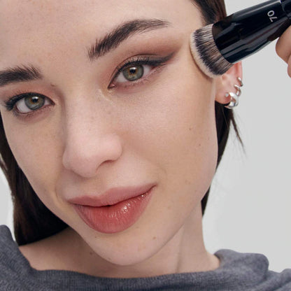 SEPHORA COLLECTION 
PRO Foundation Brush #70
