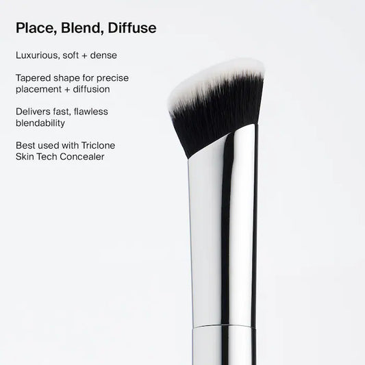 HAUS LABS BY LADY GAGA 
Cruelty-Free Concealer Brush