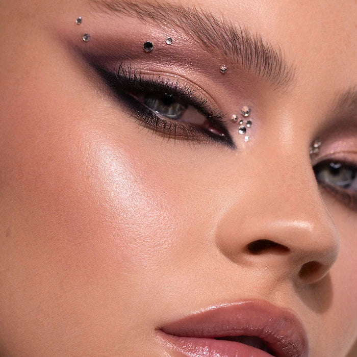 NATASHA DENONA 
My Dream Cheek Trio - Cream Blush, Glow Cream Base and Glow Powder Highlighter