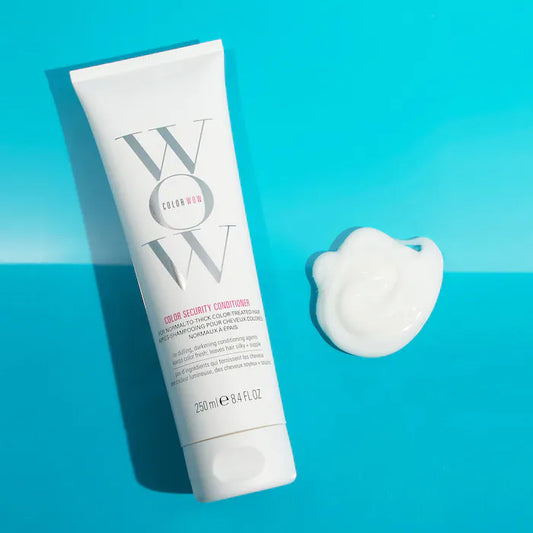 COLOR WOW 
Color Security Conditioner for Thick Hair Size: 8.4 oz/ 250 mL