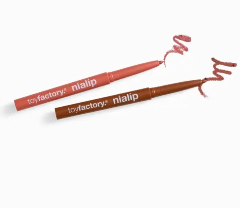 TOYFACTORY
Nialip Lip Liner in Nude Protocol + Deep Seek
Full Size