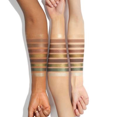 Charlotte Tilbury 
Charlotte’s Beautifying Eye Trends Palette Emerald Effect