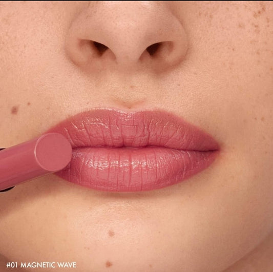 SEPHORA COLLECTION
About That Shine - Lacquer Shine Lipstick 01 Magnetic wave