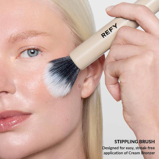 REFY 
Duo Face Brush