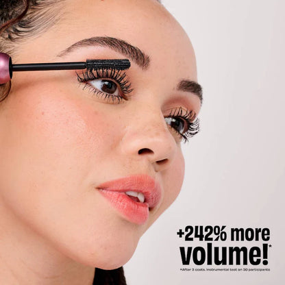 Benefit Cosmetics 
BADgal Bounce Volumizing Mascara Color: Pump'd Up Black - BlackNew