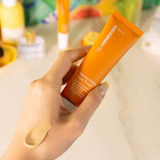 OLEHENRIKSEN 
Banana Bright Face Primer Size: 1 oz/ 30 mL
