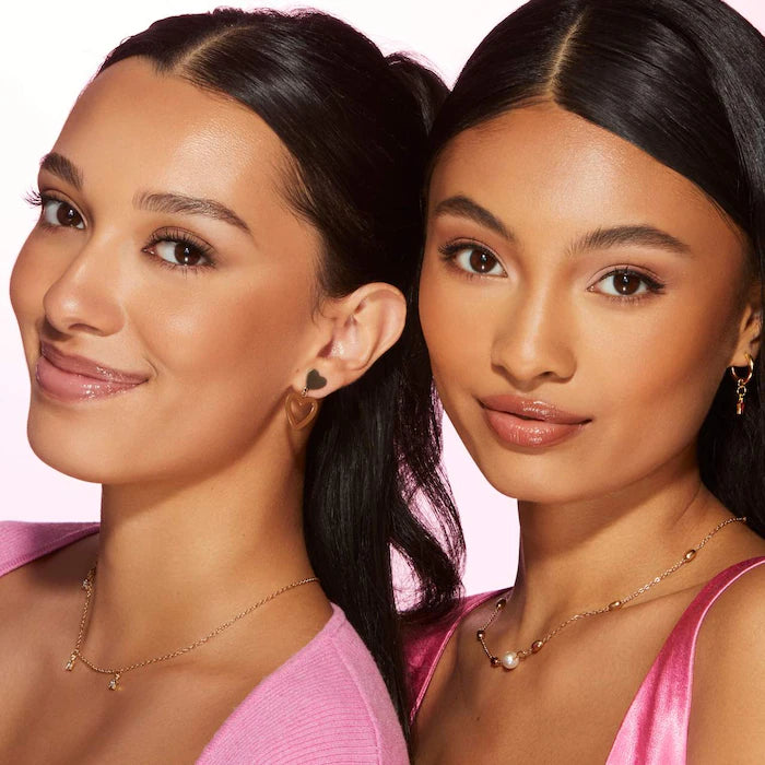 Too Faced 
Chocolate Soleil Matte Bronzer Color: Chocolate Soleil - medium to deep