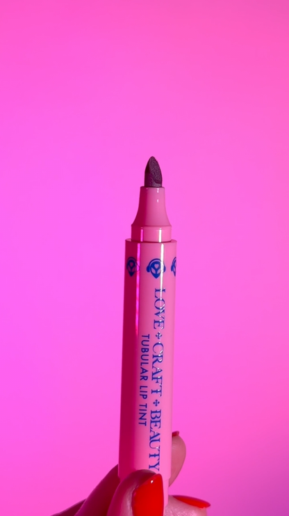 Love + Craft + Beauty
New Wave Nude Tubular Lip Tint Shade: Neutral Brown