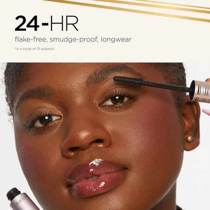 Sephora Favorites 
25 Days of Beauty Must Haves Advent Calendar
