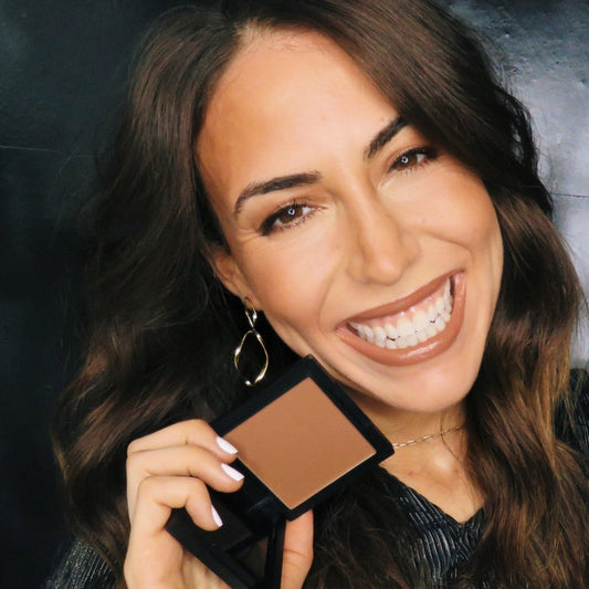 Defiance Beauty
Immortal Envy - Satin Sovereign Bronzer