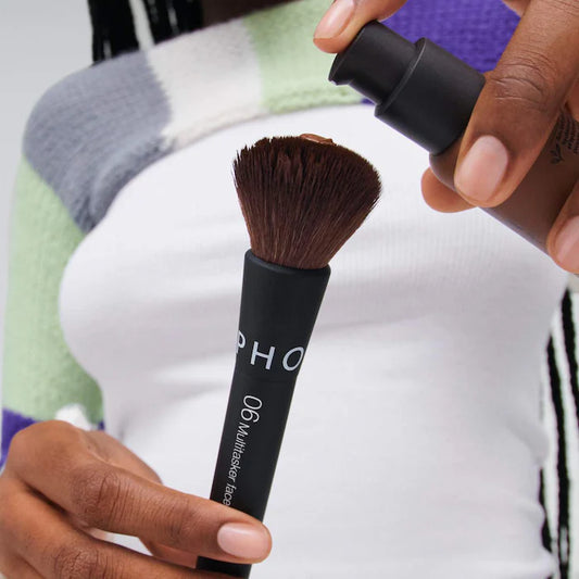 SEPHORA COLLECTION 
Essential Brush - 06 Multitasker Face