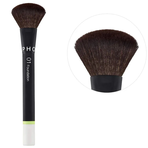 SEPHORA COLLECTION 
Essential Brush 01 Foundation