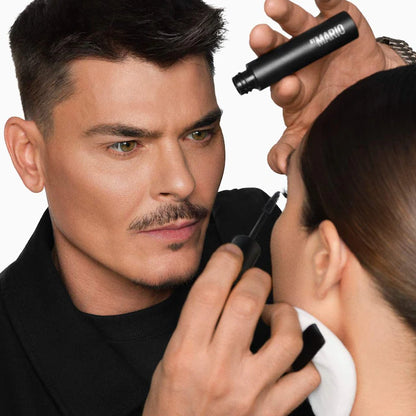 MAKEUP BY MARIO 
Master Mascara® Volumizing & Lift Color: Super Black